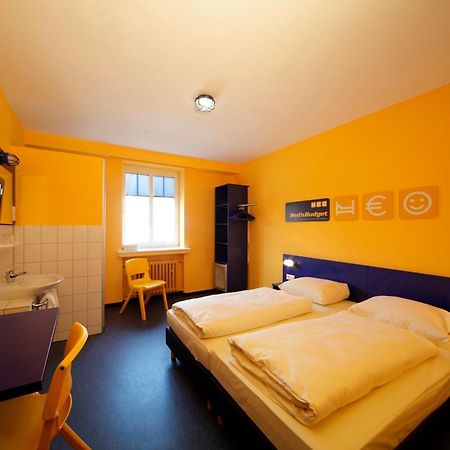 Bed'Nbudget Expo-Hostel Dorms Ганновер Номер фото