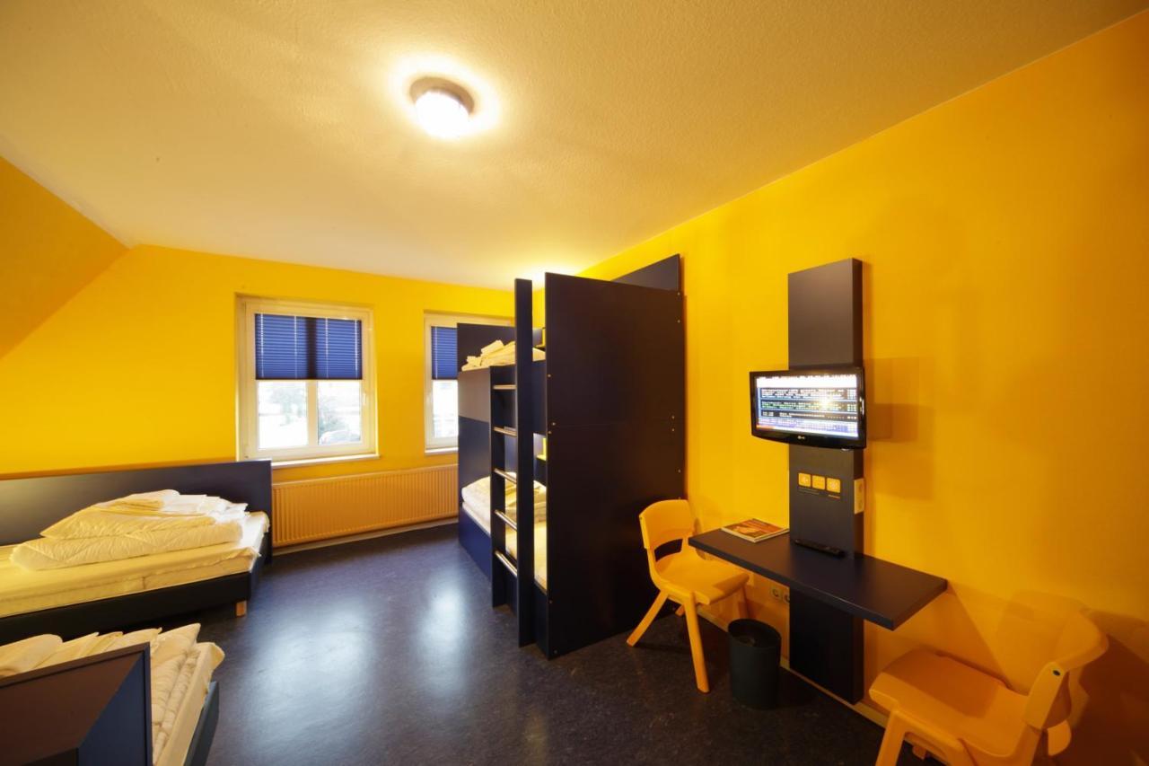 Bed'Nbudget Expo-Hostel Dorms Ганновер Экстерьер фото