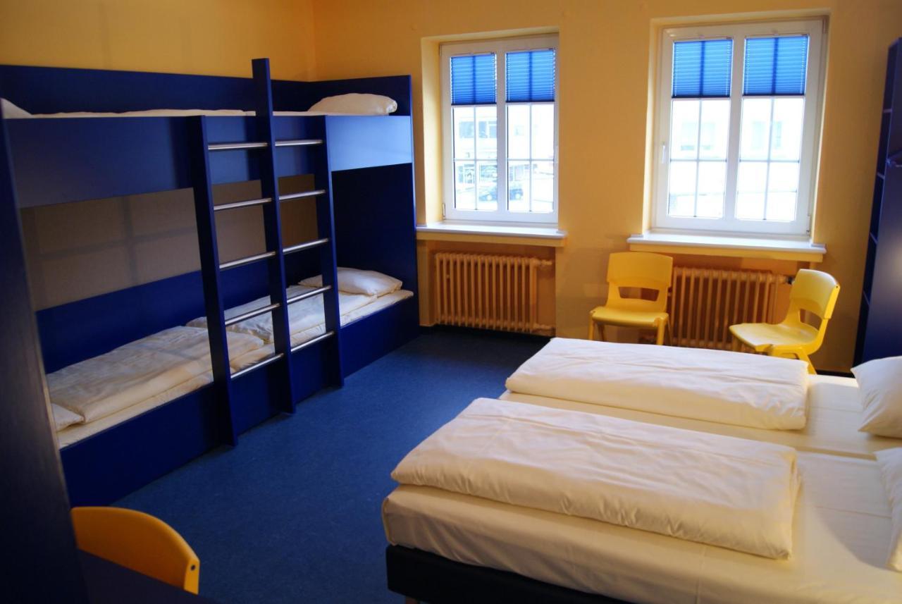 Bed'Nbudget Expo-Hostel Dorms Ганновер Экстерьер фото