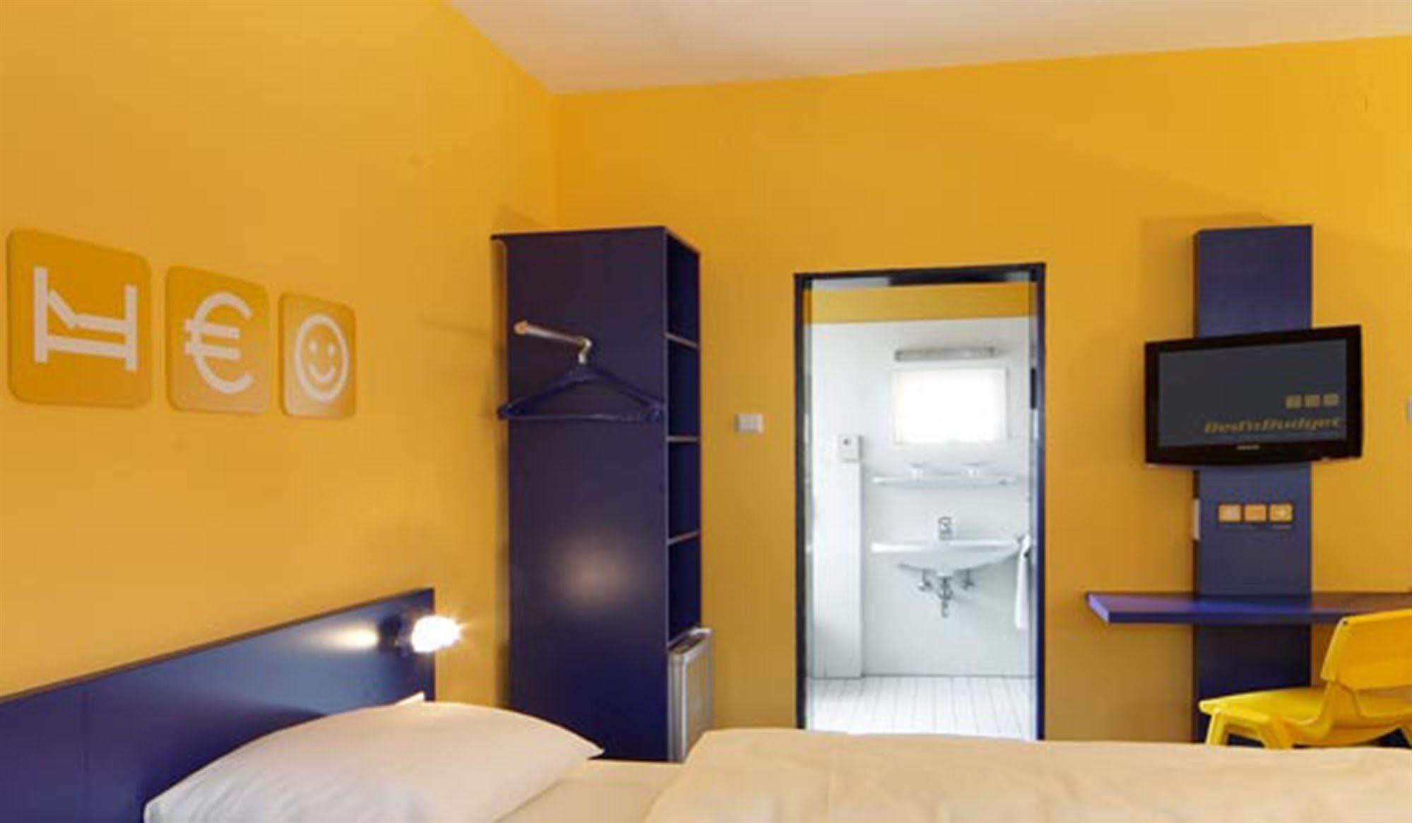 Bed'Nbudget Expo-Hostel Dorms Ганновер Экстерьер фото