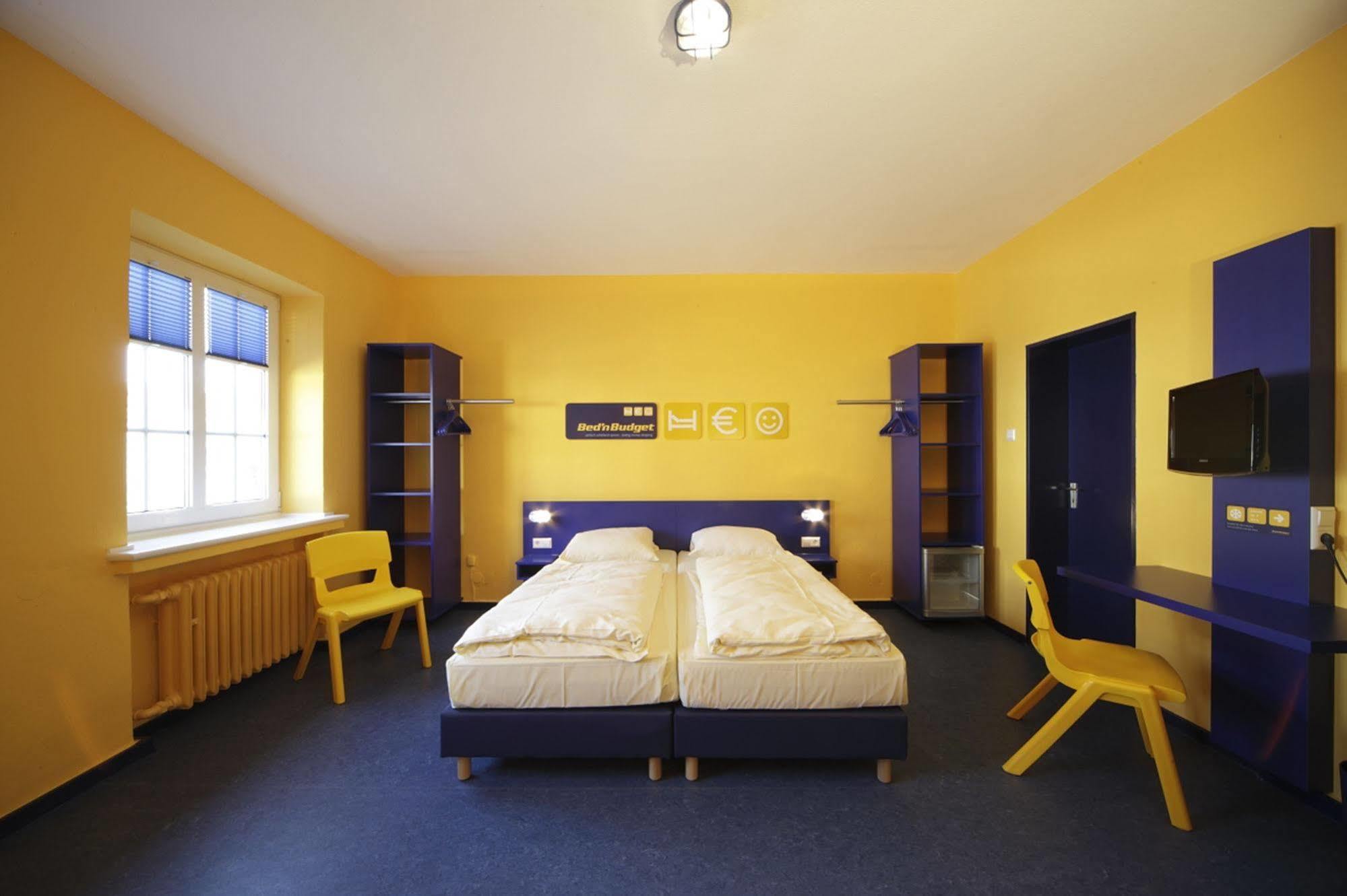 Bed'Nbudget Expo-Hostel Dorms Ганновер Экстерьер фото